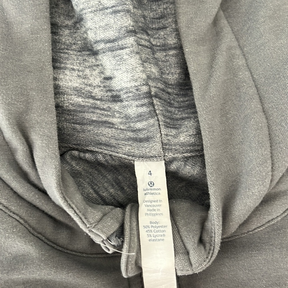 Lululemon zip up - Picture 3 of 3